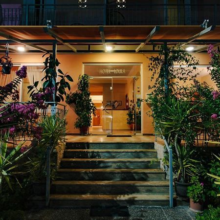 Hotel Loula Rooms And Apartments Kamena Vourla Exterior foto
